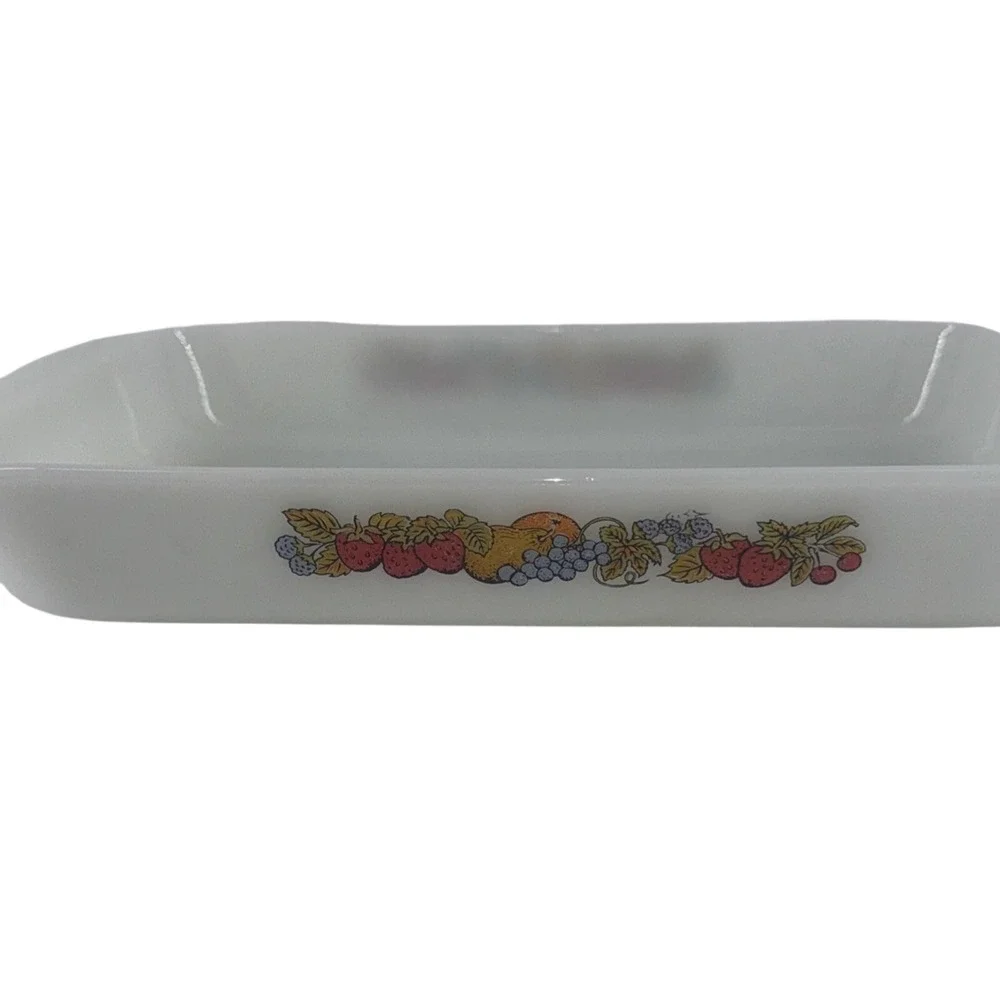 Anchor Hocking Fire King Natures Bounty Fruit Pattern Baking Casserole Dish 2 QT